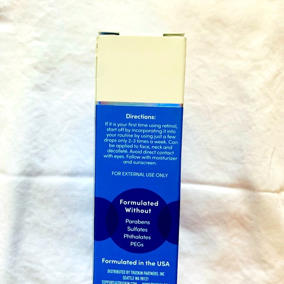 TruSkin Retinol Serum - Picture 4 of 4